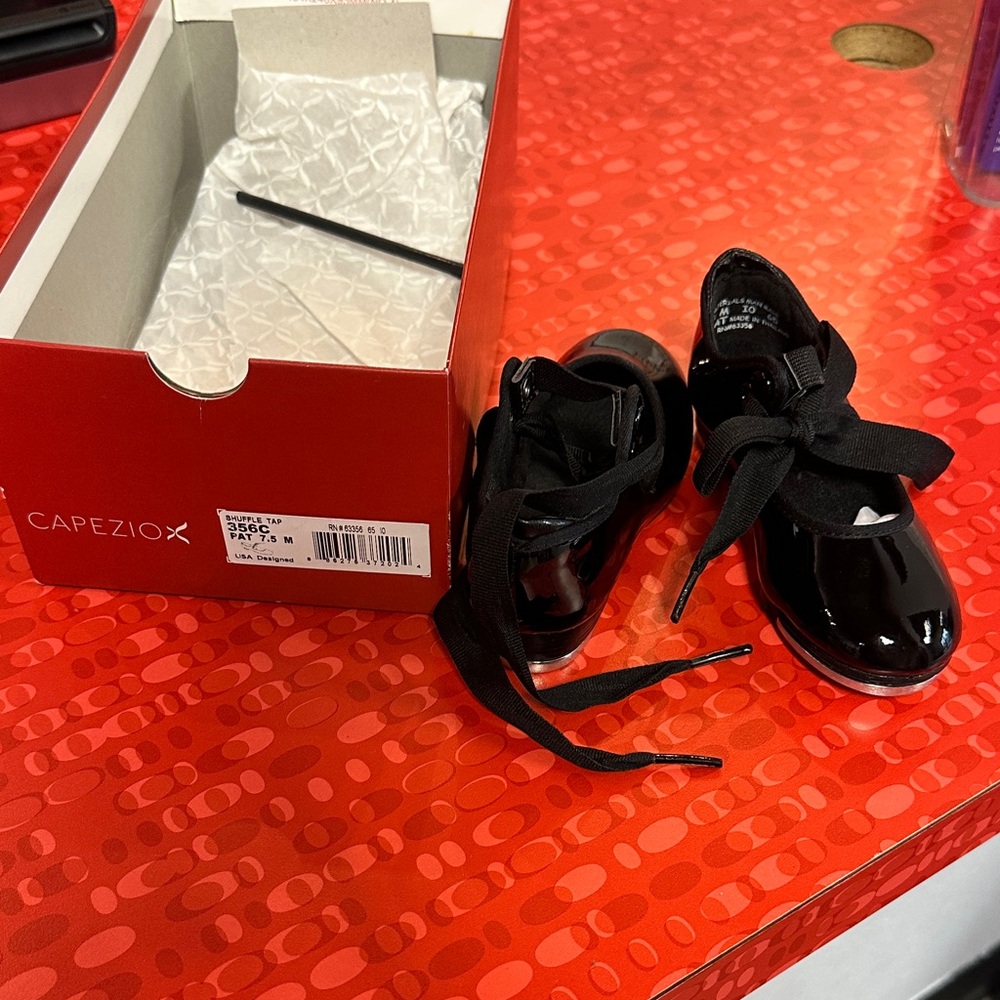 Capezio Shiny Black Tap Shoes